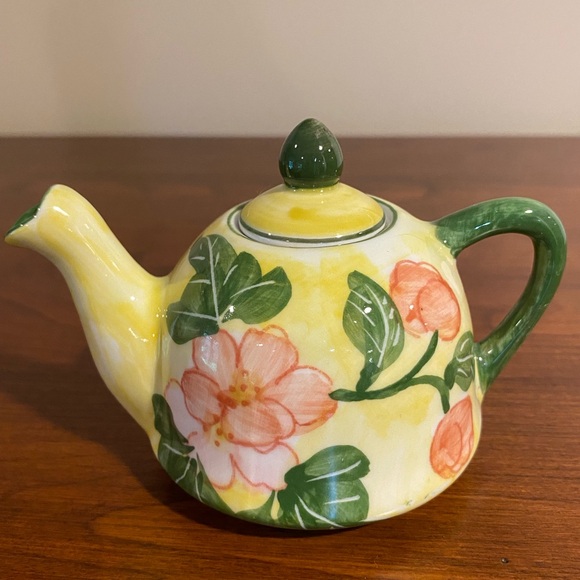 Teapot Vintage miniature floral ceramic in excellent condition Andrea by, Sadek - Picture 6 of 14